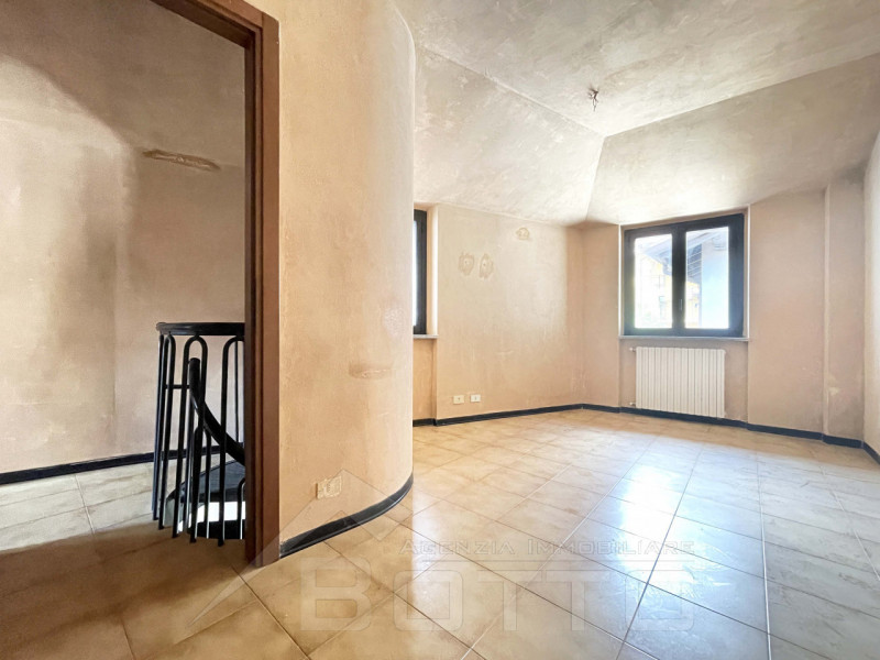 Immagine 7 di Appartamento in vendita  in via giacomo ravizza 8 a Soriso