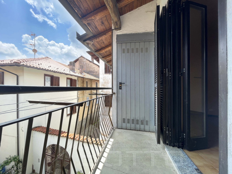 Immagine 13 di Appartamento in vendita  in via giacomo ravizza 8 a Soriso