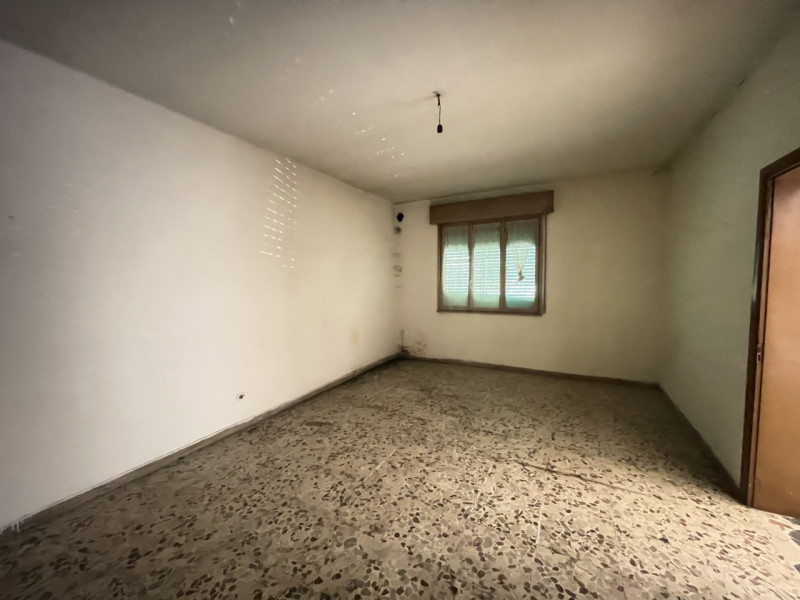 Immagine 4 di Casa indipendente in vendita  a Suzzara