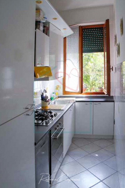 Immagine 4 di Appartamento in vendita  in Carboniano 3° traversa 16 a Lerici