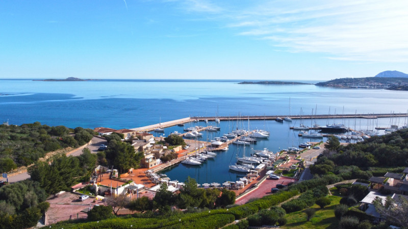 Immagine 21 di Appartamento in vendita  in Località Portisco a Olbia