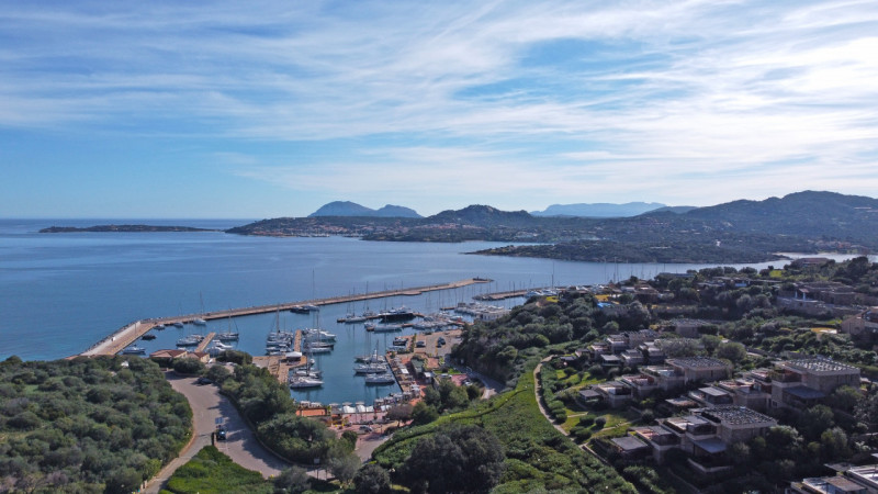 Immagine 24 di Appartamento in vendita  in Località Portisco a Olbia