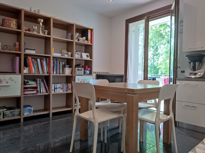 Immagine 5 di Appartamento in vendita  in Via Calbria a Venezia