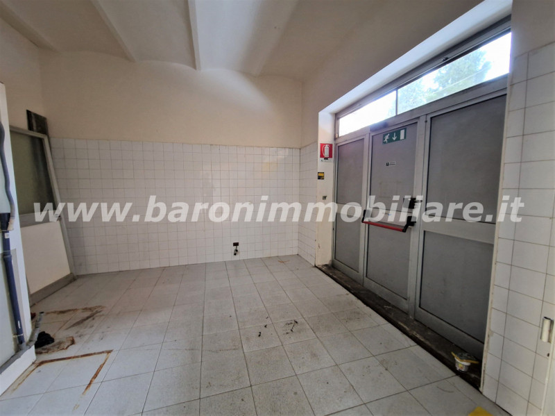 Immagine 11 di Negozio in affitto  in Via Emilia,99 a Anzola Dell'emilia