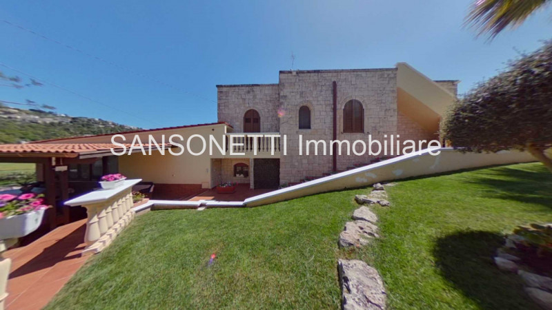 Immagine 9 di Villa in vendita  a Fasano