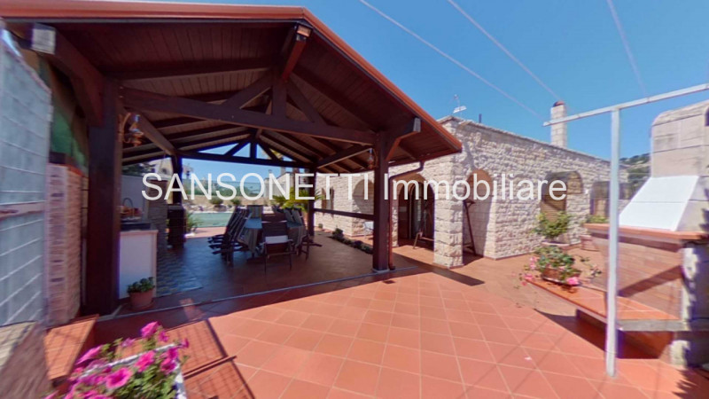 Immagine 12 di Villa in vendita  a Fasano