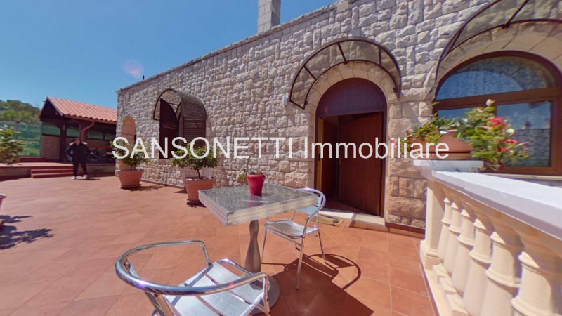 Immagine 13 di Villa in vendita  a Fasano