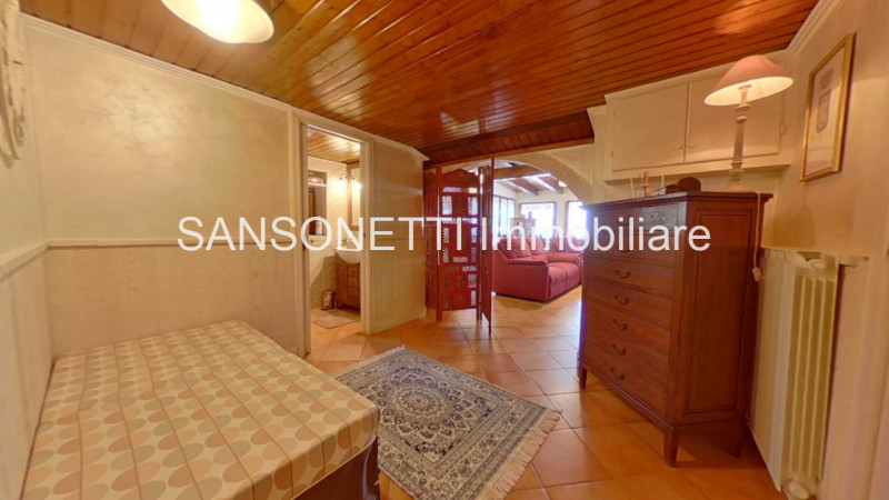 Immagine 21 di Villa in vendita  a Fasano