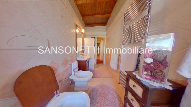 Immagine 32 di Villa in vendita  a Fasano