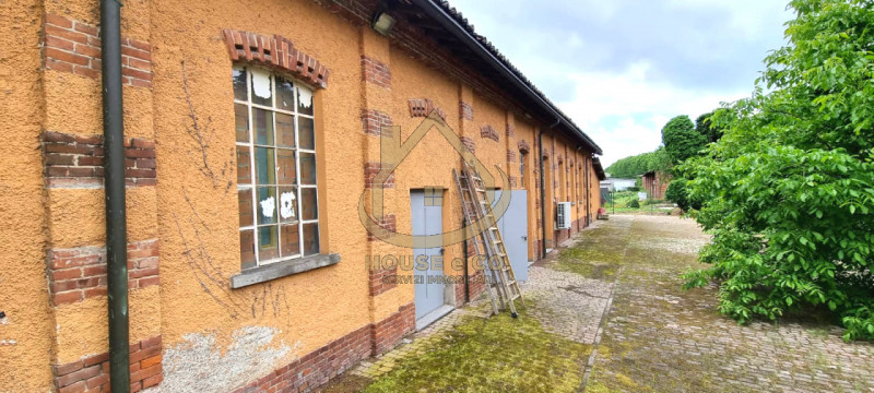 Immagine 43 di Villa in vendita  in GRAVELLONA LOMELLINA a Gravellona Lomellina