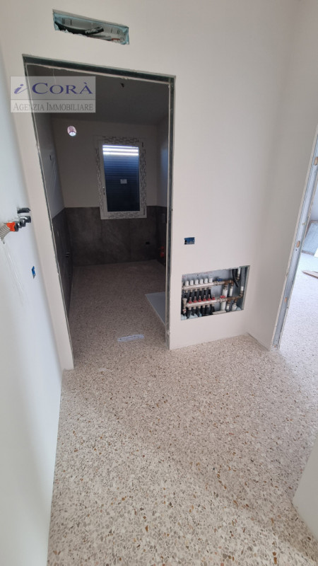 Immagine 5 di Casa trifamiliare in vendita  a Rovolon