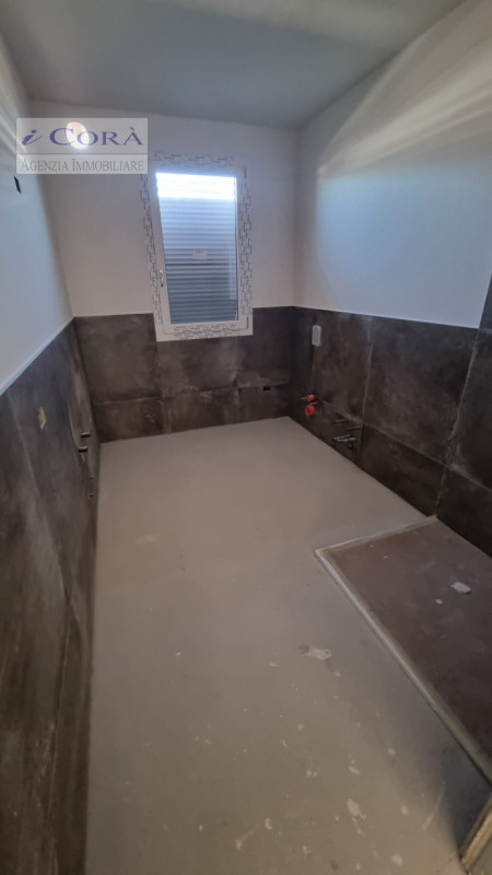 Immagine 9 di Casa trifamiliare in vendita  a Rovolon