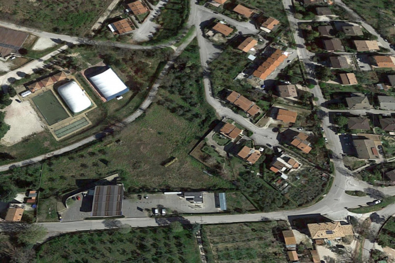 Immagine 8 di Terreno in vendita  in Via Edmondo De Amicis, N. snc a Montefalco