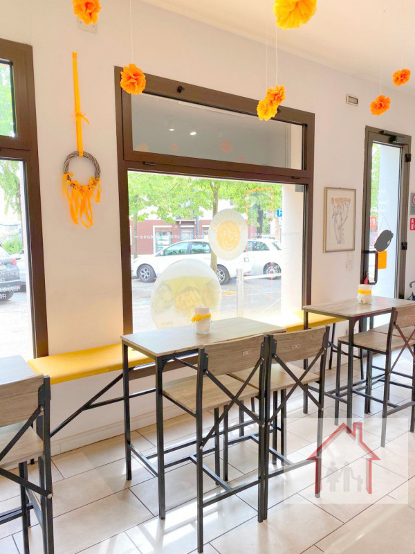 Immagine 6 di Attività commerciale in vendita  in Via Risorgimento a Montebelluna