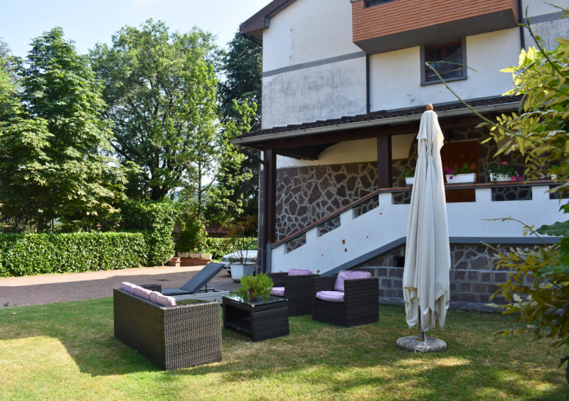 Immagine 2 di Casa trifamiliare in vendita  in Strada Le Mole a Neviano Degli Arduini