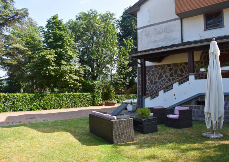 Immagine 3 di Casa trifamiliare in vendita  in Strada Le Mole a Neviano Degli Arduini
