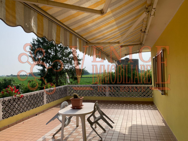 Immagine 12 di Casa indipendente in vendita  a Eraclea