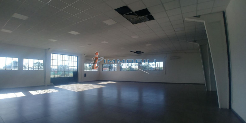 Immagine 4 di Capannone industriale in vendita  in VIA RESTELLI a Gorgonzola