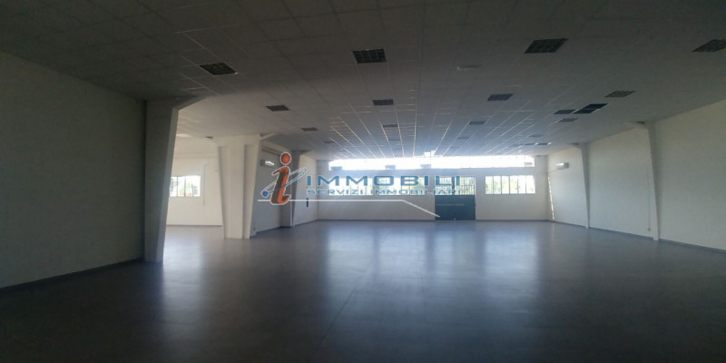 Immagine 7 di Capannone industriale in vendita  in VIA RESTELLI a Gorgonzola