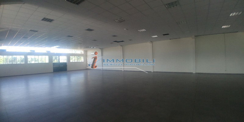 Immagine 9 di Capannone industriale in vendita  in VIA RESTELLI a Gorgonzola