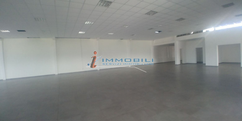 Immagine 10 di Capannone industriale in vendita  in VIA RESTELLI a Gorgonzola