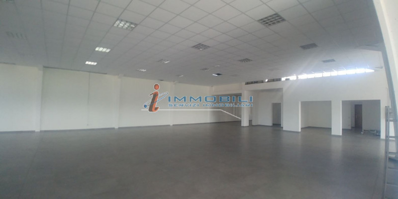 Immagine 8 di Capannone industriale in vendita  in VIA RESTELLI a Gorgonzola