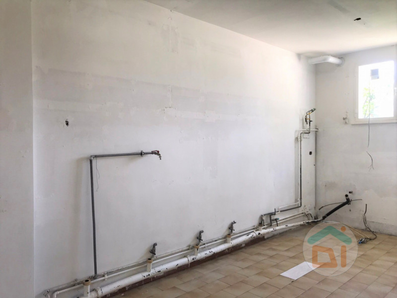 Immagine 8 di Attività commerciale in vendita  in via Garibaldi 77 a Gradisca D'isonzo