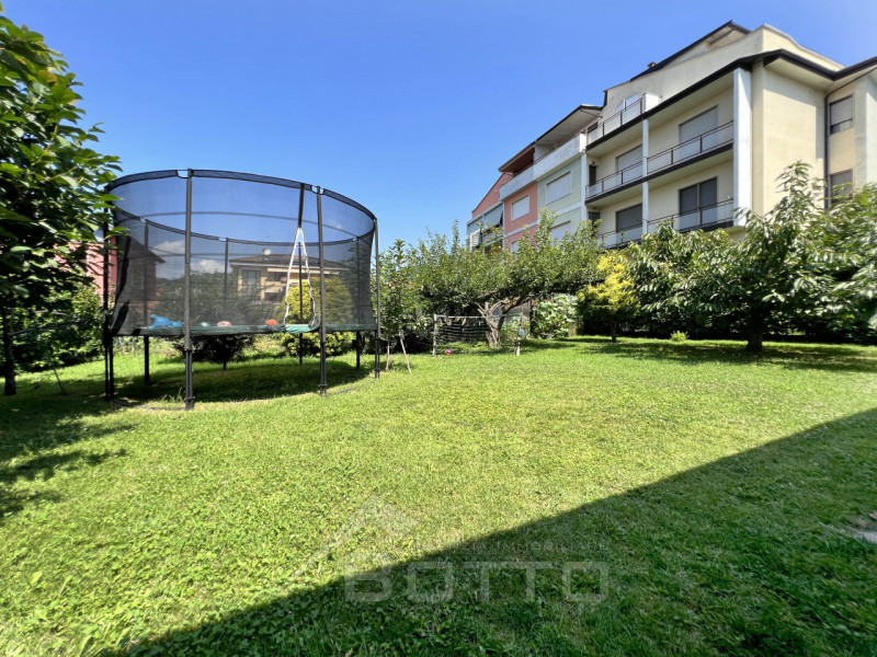 Immagine 3 di Casa indipendente in vendita  in via della madonna n 36 a Grignasco