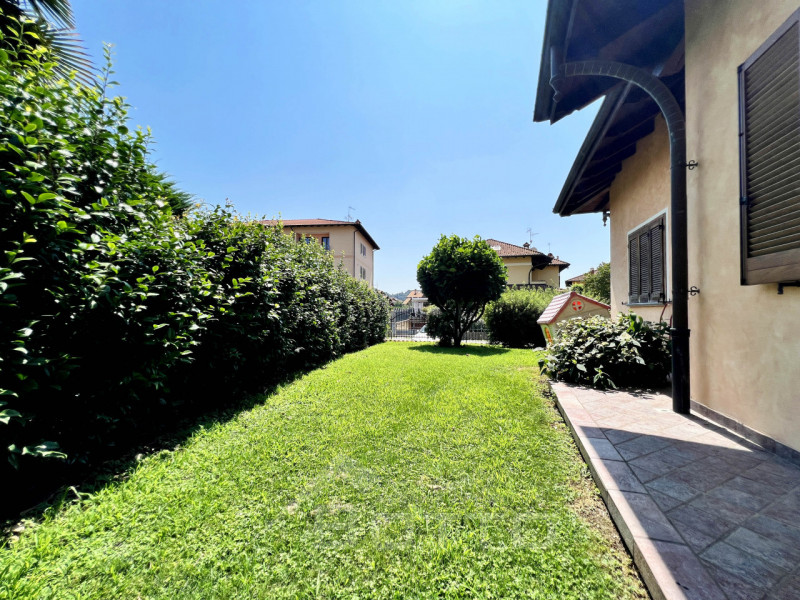 Immagine 6 di Casa indipendente in vendita  in via della madonna n 36 a Grignasco