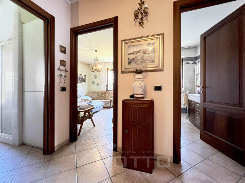 Immagine 14 di Casa indipendente in vendita  in via della madonna n 36 a Grignasco