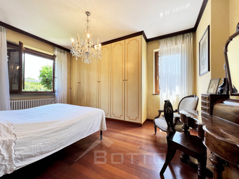 Immagine 15 di Casa indipendente in vendita  in via della madonna n 36 a Grignasco