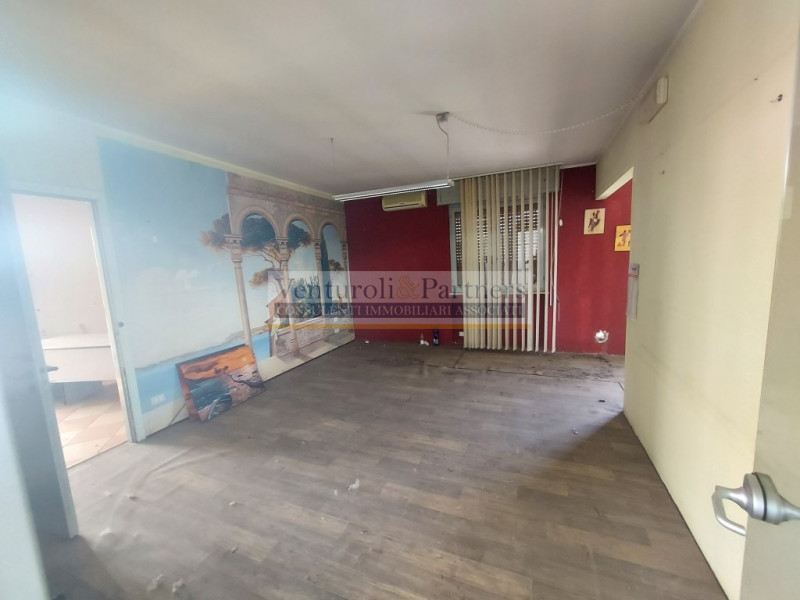 Immagine 7 di Capannone industriale in vendita  in ugo foscolo a Ghedi