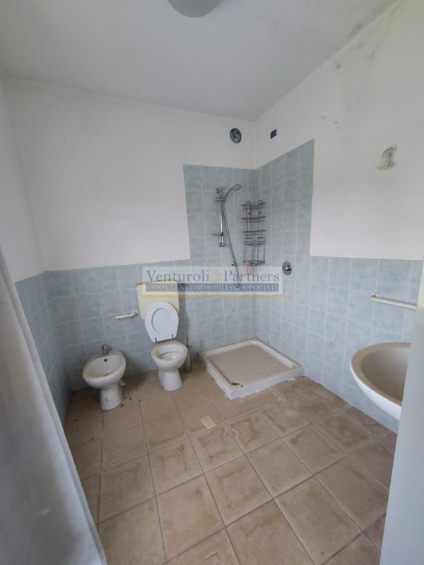 Immagine 10 di Capannone industriale in vendita  in ugo foscolo a Ghedi