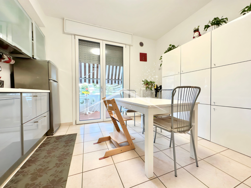 Immagine 2 di Appartamento in vendita  a Selvazzano Dentro