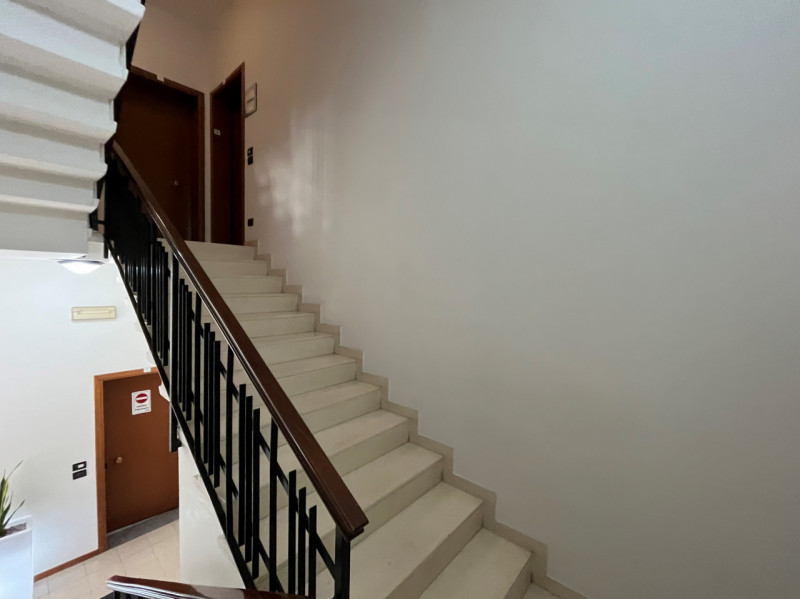 Immagine 22 di Ufficio in vendita  in Via della Provvidenza a Rubano