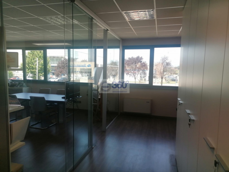 Immagine 17 di Capannone industriale in vendita  in Via XXV Aprile a Rovato