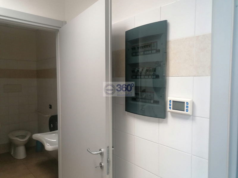 Immagine 20 di Capannone industriale in vendita  in Via XXV Aprile a Rovato