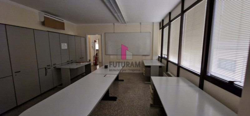 Immagine 5 di Ufficio in affitto  in VIA DEL SANTO a Limena