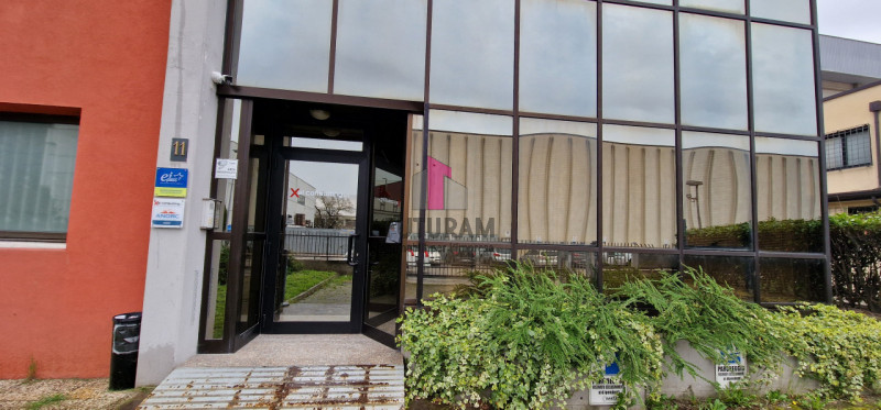 Immagine 7 di Ufficio in affitto  in VIA DEL SANTO a Limena