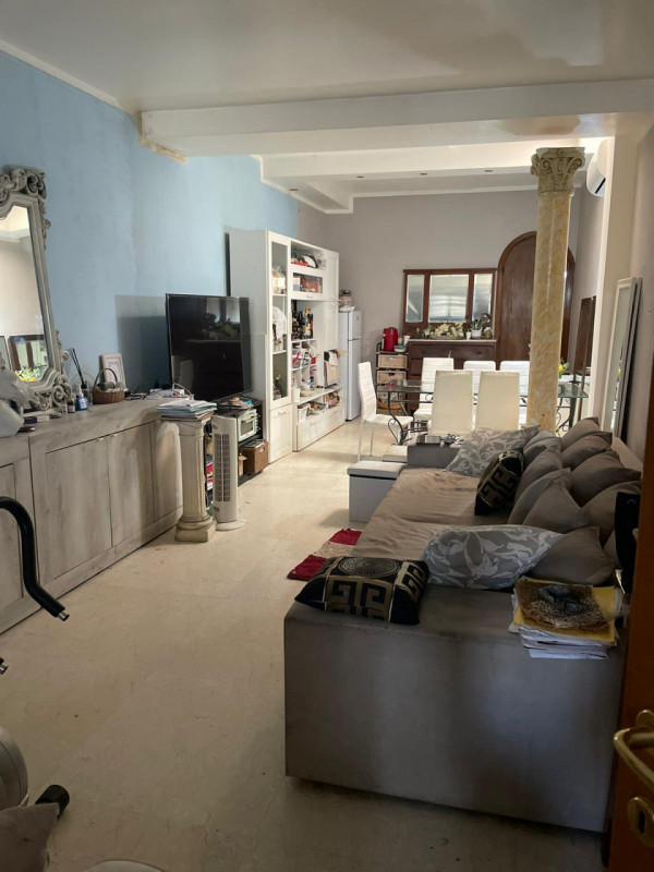 Immagine 13 di Casa indipendente in vendita  a Canicattini Bagni