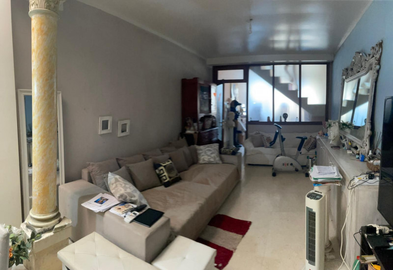 Immagine 14 di Casa indipendente in vendita  a Canicattini Bagni