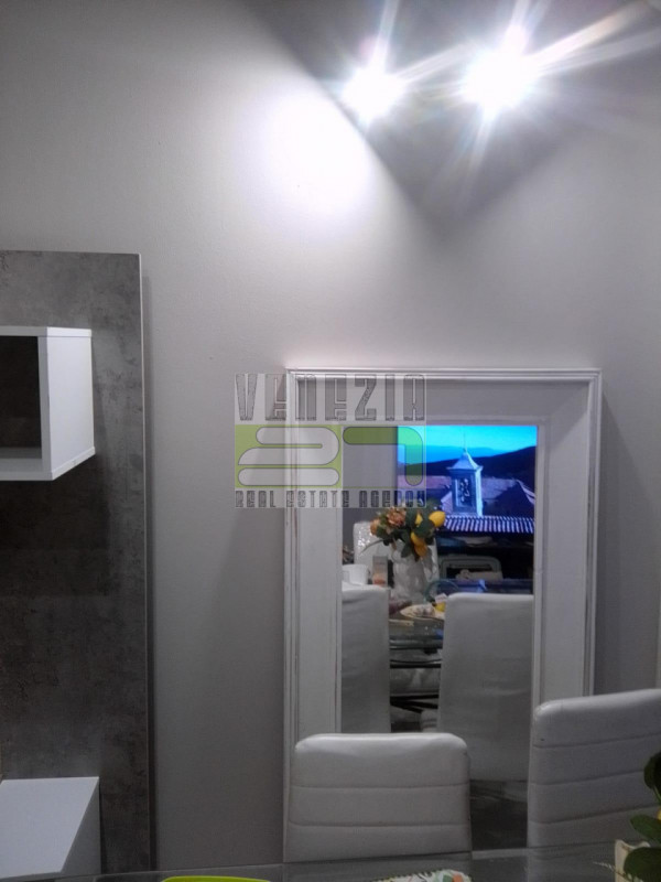 Immagine 20 di Casa indipendente in vendita  a Canicattini Bagni