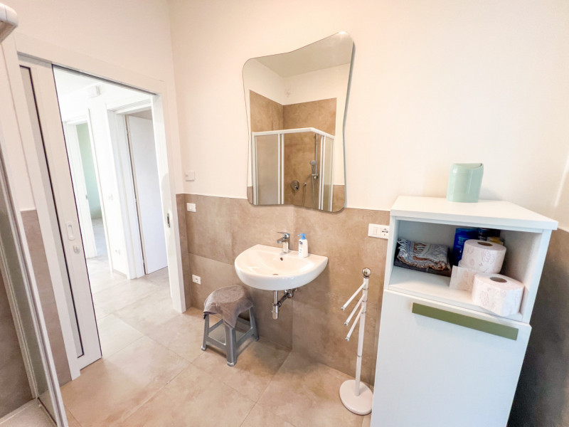 Immagine 12 di Camera in affitto  in VIA ROMEA 130 a Legnaro