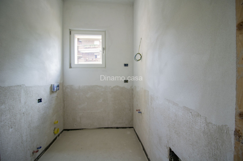 Immagine 10 di Appartamento in vendita  a Prato