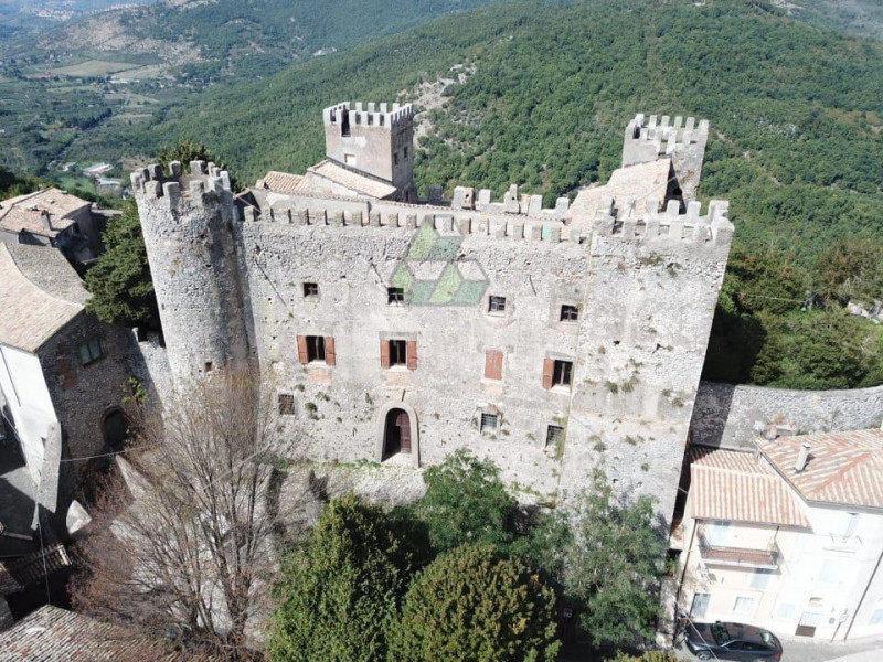 Immagine 7 di Palazzo in vendita  in Piazza Di Corte a Ciciliano