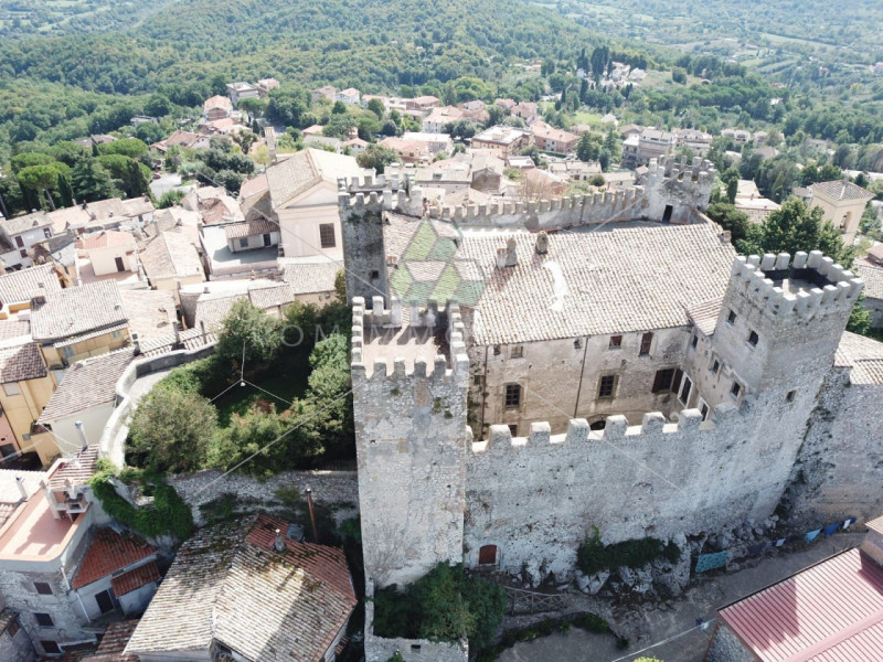 Immagine 8 di Palazzo in vendita  in Piazza Di Corte a Ciciliano