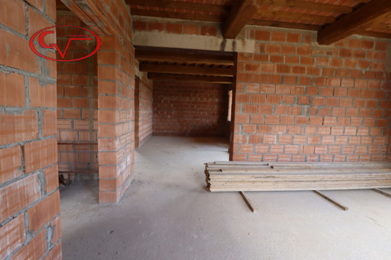 Immagine 6 di Villa in vendita  in San Martino a Bucine