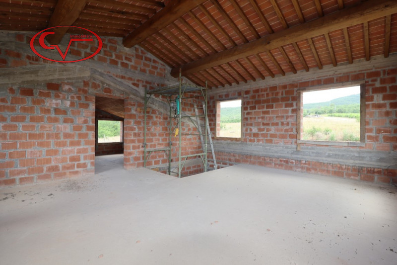 Immagine 7 di Villa in vendita  in San Martino a Bucine