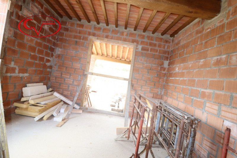 Immagine 18 di Villa in vendita  in San Martino a Bucine