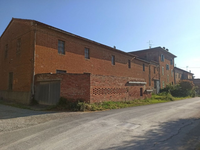 Immagine 5 di Laboratorio in vendita  a Castiglione Del Lago